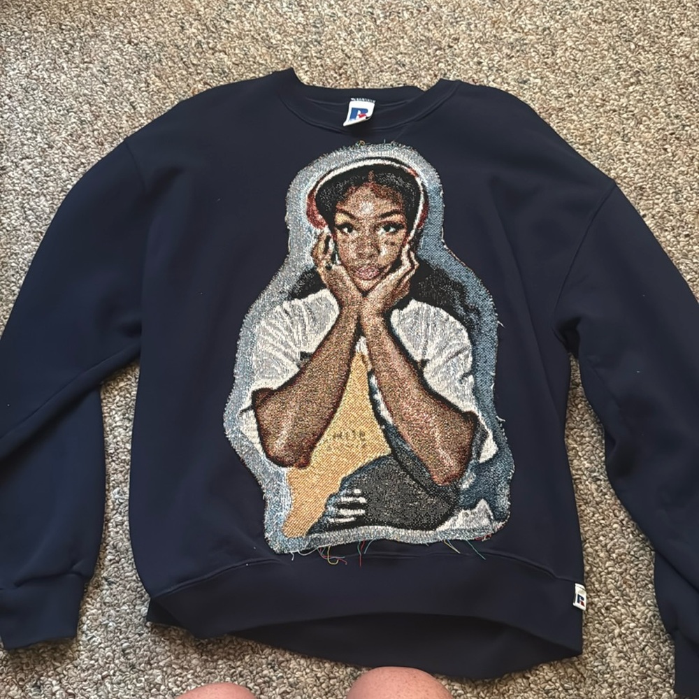 Custom Stiched SZA Crewneck